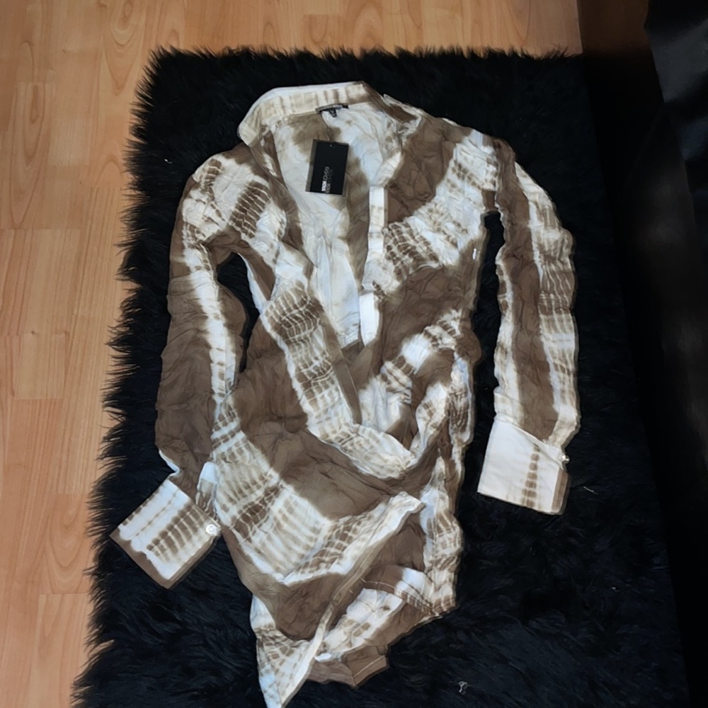 🐫🤎 FASHION NOVA LINEN TIE DYE CAMILE MINI DRESS SIZE M BUT FITS LIKE A SMALL - Picture 7 of 9